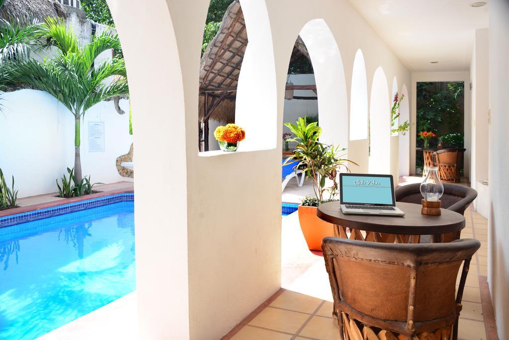 Hotel Club Yebo Playa del Carmen Esterno foto