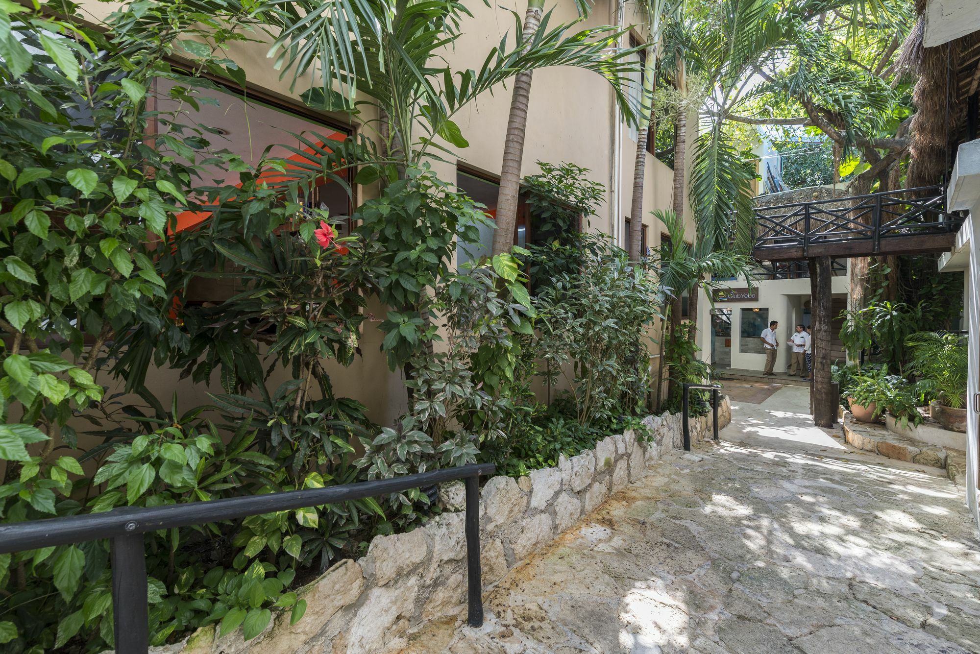 Hotel Club Yebo Playa del Carmen Esterno foto